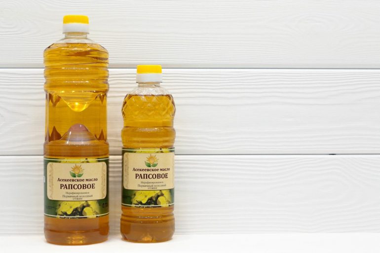 Рапсовое масло: как производят, каков состав, как применяется в косметологии (для увлажнения лица, волос) и кулинарии, какую пользу приносит, каковы противопоказания?