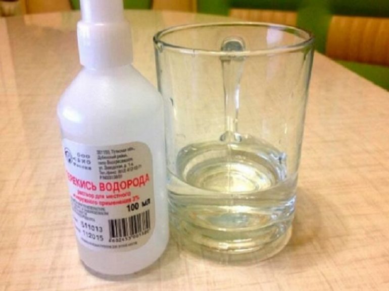 Зовнішнє застосування перекису водню Зовнішнє застосування перекису водню