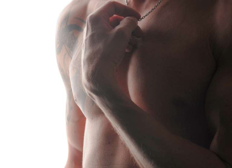 До чого свербить ліва груди?