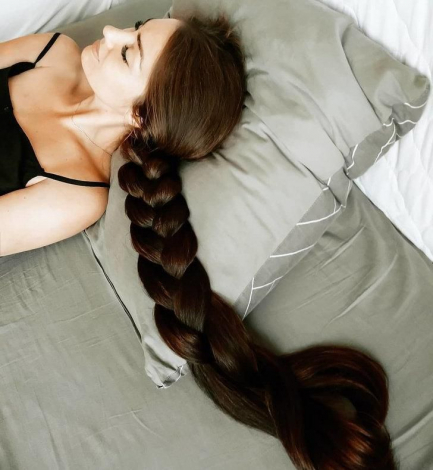 Дівчина кілька разів намагалася відростити довге волосся, але їй це вдалося лише тоді, коли вона почала дотримуватися певних правил