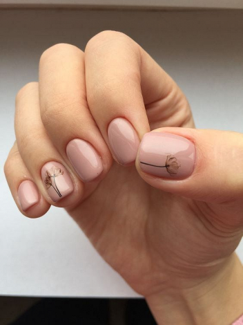 Свіжа добірка ідей красивого манікюру на короткі нігті