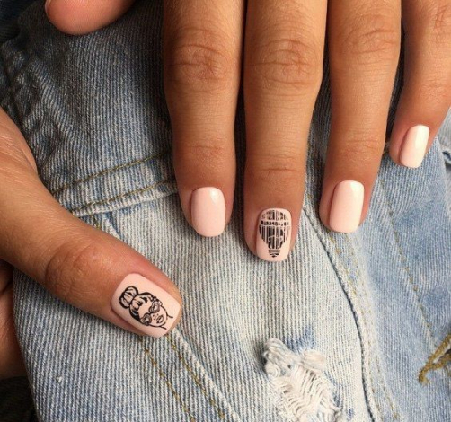 Свіжа добірка ідей красивого манікюру на короткі нігті