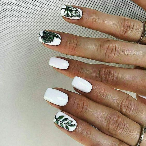 Свіжа добірка ідей красивого манікюру на короткі нігті