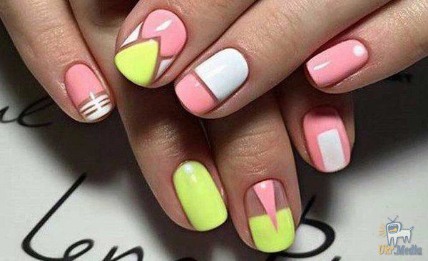 24 ідеї модного манікюру для коротких нігтів