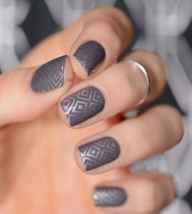 Цікаві ідеї манікюру, які виглядають дорого