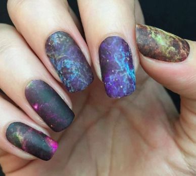 Цікаві ідеї манікюру, які виглядають дорого