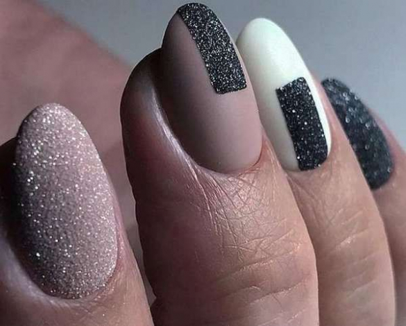 Цікаві ідеї манікюру, які виглядають дорого