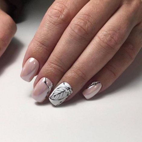 Цікаві ідеї манікюру, які виглядають дорого