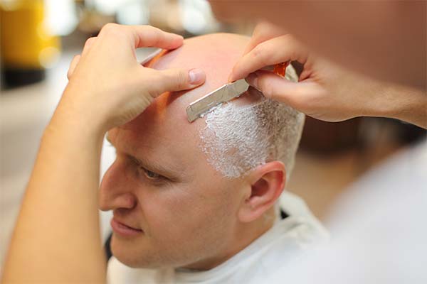 Сонник голити голову: до чого сниться і що означає сон?