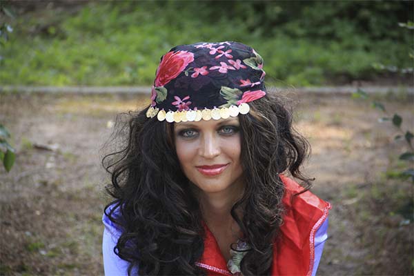 До чого сниться циганка жінці чи чоловікові — 70 тлумачень із різних сонників.