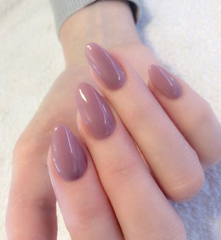 Модний осінній манікюр — фото, тенденції