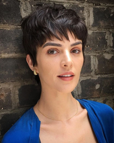 Ідеї стильних стрижок для жінок після 40 років