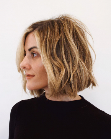 Ідеї стильних стрижок для жінок після 40 років