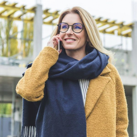 Модно і стильно: як красиво зав'язати шарф на пальто і куртки