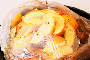 Курка в духовці в пакеті для запікання