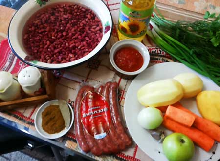 Квасолевий суп з баварськими ковбасками. Покроковий рецепт приготування з фото