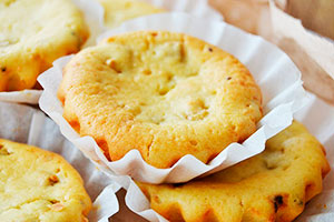 Сирна запіканка з бананом в духовці і мультиварці