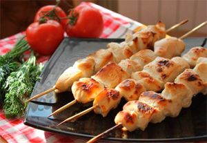 Як маринувати шашлик з курки: у кефірі, соєвому соусі, пиві