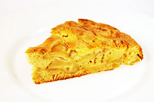 Дієтична шарлотка з яблуками: низькокалорійні рецепти