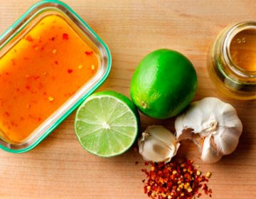 Маринад для курки в духовці: 5 рецептів з яскравим смаком!