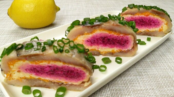 Ефектна та смачна закуска на новорічний стіл. Рулетики з оселедця