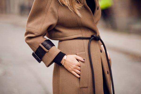 До чого сниться купувати жіноче чи чоловіче пальто — 80 тлумачень із різних сонників