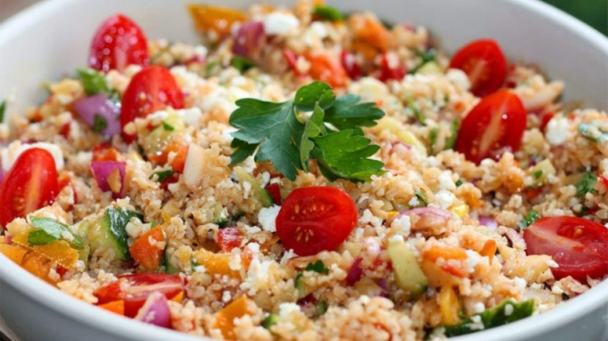 Новорічні салати 2022: смачні рецепти оригінальних новинок і незмінної класики