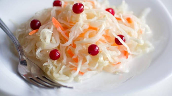 Новорічні салати 2022: смачні рецепти оригінальних новинок і незмінної класики