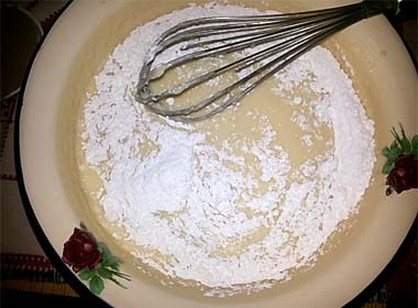 Улюблений домашній пиріг “Зебра”. Покроковий рецепт з фотографіями