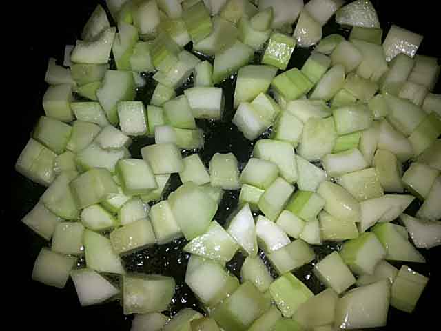 Кабачкова ікра на зиму – пальчики оближеш. 4 простих рецепта ікри з кабачків покроково