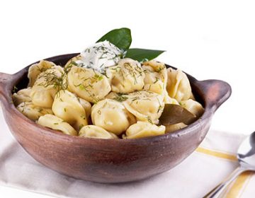 Пельмені з курячого фаршу: 4 домашніх рецепта