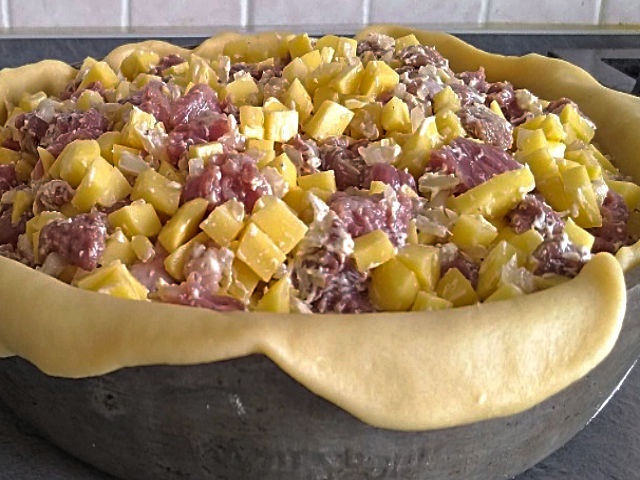 Як приготувати біляші з мясом в духовці. 6 смачних домашніх рецептів