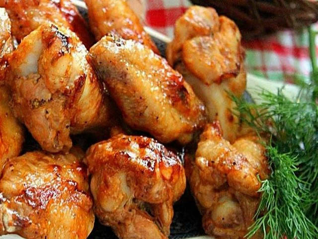 Курячі крильця — 7 рецептів приготування в духовці