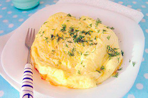 Як приготувати омлет без молока: секрети і 5 рецептів