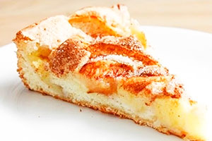 Шарлотка без цукру з яблуками: рецепти для діабетиків