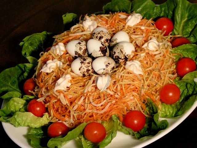 Салат “Гніздо Глухаря” – покроковий рецепт з фото