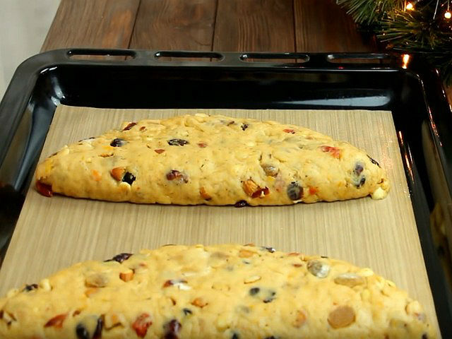 Штоллен — класичні рецепти німецького різдвяного кексу