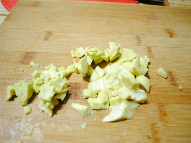 Салати з авокадо і консервованим тунцем — прості і смачні рецепти