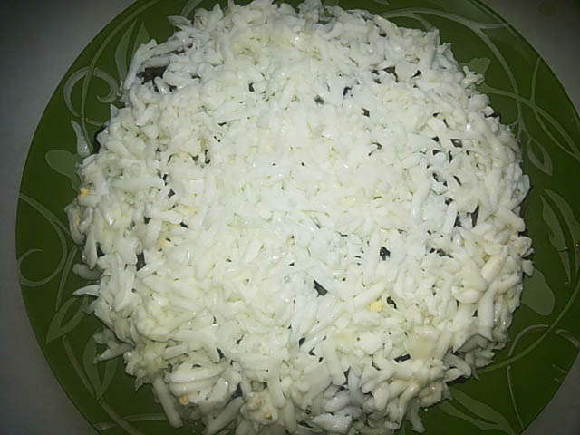 Салат “Соняшник” з чіпсами. Класичний покроковий рецепт з фото