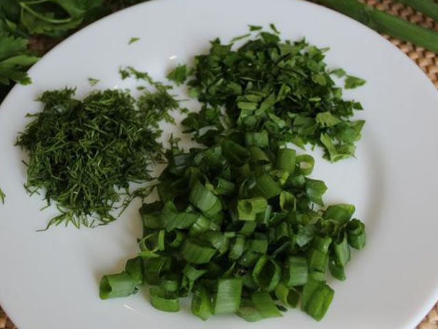 Салати з консервованих печериць: смачні рецепти, прості в приготуванні