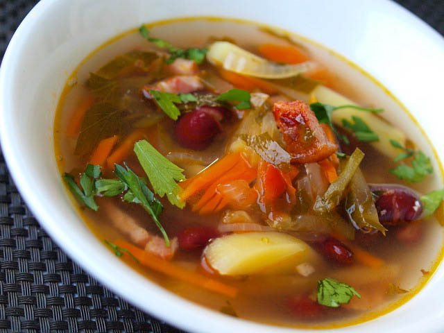 Розсольник – 14 кращих рецептів смачного супу з перловкою, рисом і солоними огірками