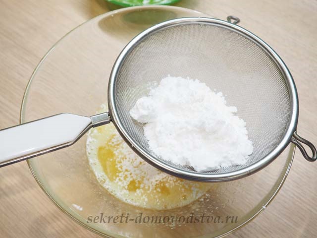 Торт Фрезє — рецепт приготування торта з полуницею в домашніх умовах