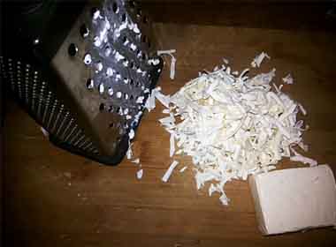 Рецепт сирного супу з куркою і грибами