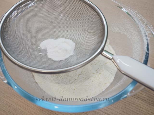 Торт Фрезє — рецепт приготування торта з полуницею в домашніх умовах