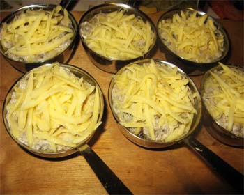 Смачний рецепт жульєна з куркою і грибами