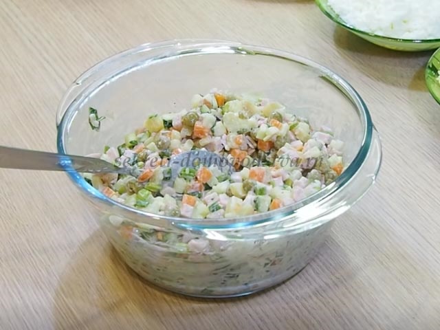 Салати у вигляді щури або миші на Новий Рік 2020: цікаві і нові рецепти