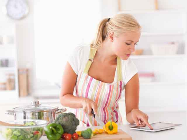 130 корисних кулінарних порад – готуємо смачно і правильно