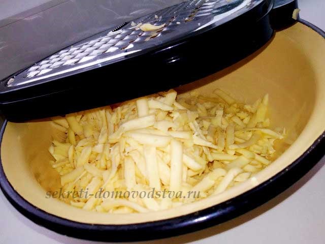 Картопля по-французьки з куркою — рецепт в духовці