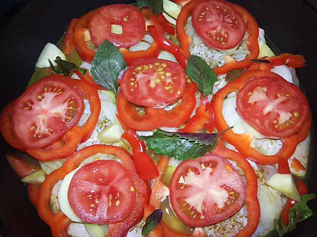 Курка тушкована з овочами – смачний рецепт