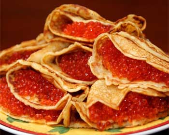 Тонкі млинці з дірочками на молоці – покроковий рецепт з фото